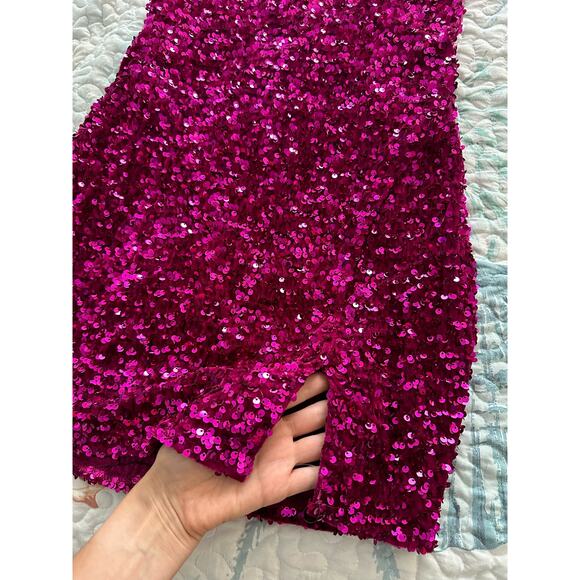 burgundy one-shoulder sequin dress, size S - Picture 6 of 6